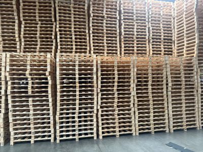 Neuwertig 107x115 cm IPPC-Behandelt